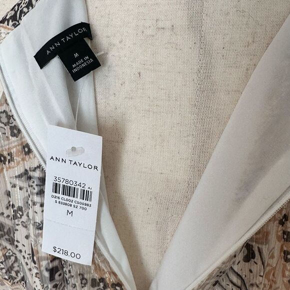 NWT Ann Taylor Halter Top Maxi Pleated Flowing Lined Dress Med - Picture 15 of 16